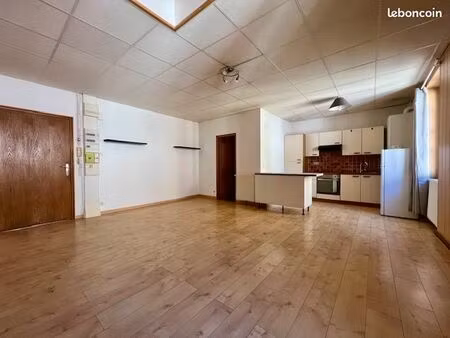 appartement a louer lalinde centre