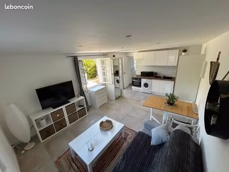 studio meublé sanary