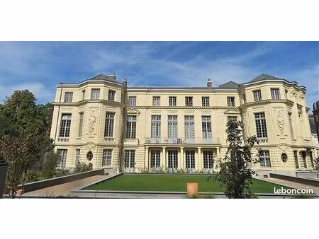 place de parking à louer – vieux lille