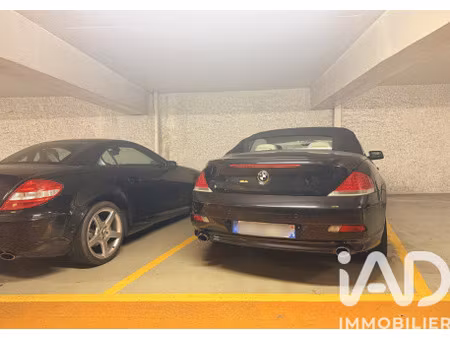 vente parking undefined m²