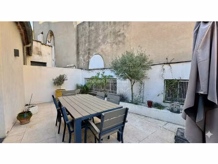 loft de caractère à deux pas des arènes de nîmes ? terrasses et garage
