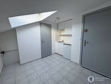studio à louer - ( n°11) 16m2 fontaine