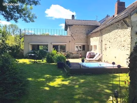 vends maison à pommeuse