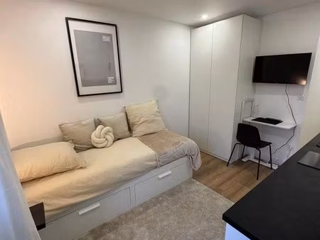 studette meublée parly 2 le chesnay