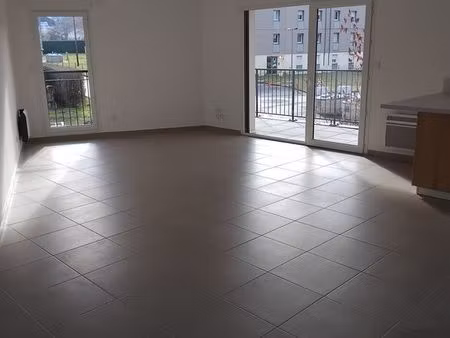 a louer t3 a valleiry 71 m2