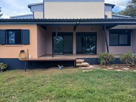 location villa f4 139m2 ravine a malheur