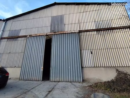 location bâtiment industriel