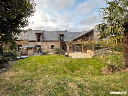 maison d’habitation en campagne  rénovée à neuf 2010  170 m2 habitable avec terrain de 400