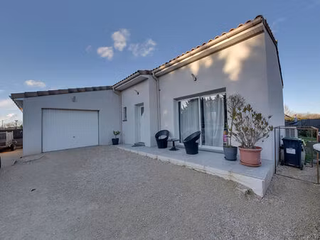 vente maison 4 pièces  93.00m²  montbartier