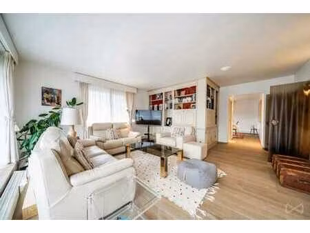 top situation -penthouse 3 chambres + parking et grenier