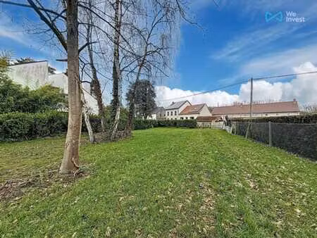 magnifique terrain en bordure du bercuit ! avec permis