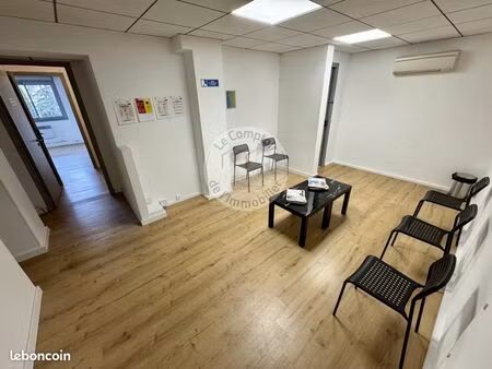bureaux 59 m² marseille