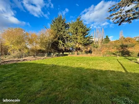 terrain à bâtir de 423m² à la vicomté-sur-rance