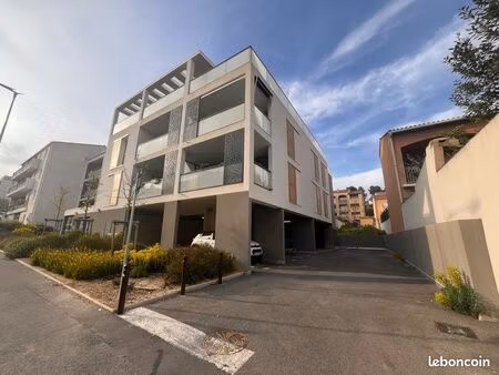 place de stationnement