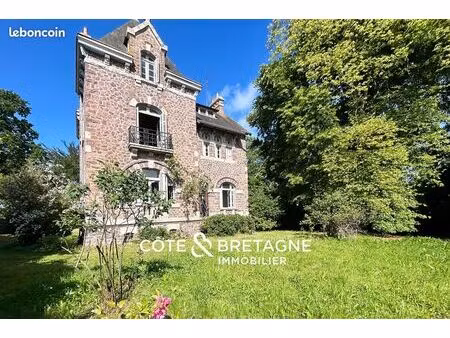 propriété 12 pièces 249 m²