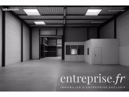 local 485 m² beaucouzé