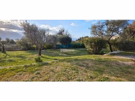terrain 513 m² la fare les oliviers