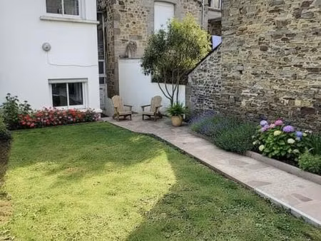 immeuble 5 pièces 125 m²