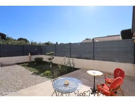 type 3 avec magnifique extérieur - 2 places parking -