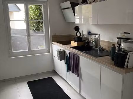 maison à louer à pont brocard commune de dangy