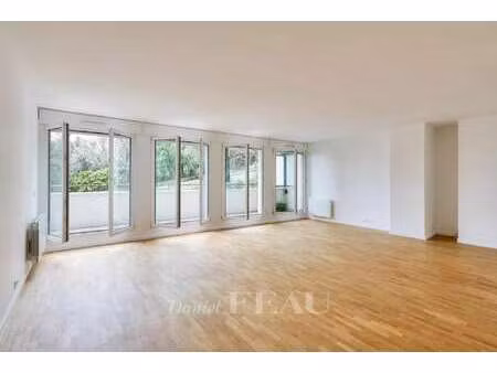 appartement de luxe à louer à saint-cloud : 3 850 €/mois | 126m²