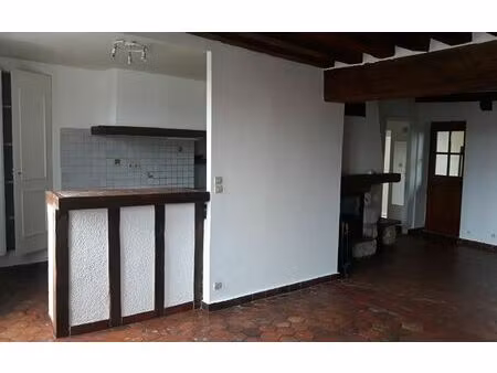 location appartement  m² t-3 à nemours  700 €