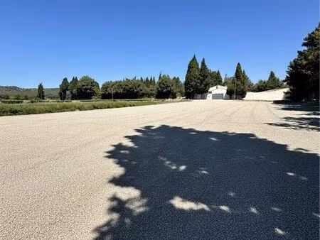 parking à louer 2500m2