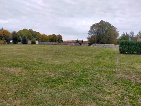 vente terrain 1350 m² à saint-laurent-de-cognac (16100)  42 000 €