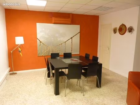 bureau 30 m² en zfu 13014 marseille