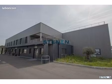 local d'activité 213 m²