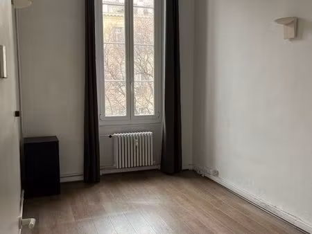 bureau individuel à louer marseille centre