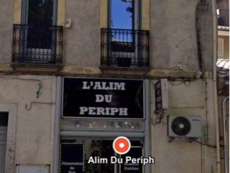 murs d’un local commercial