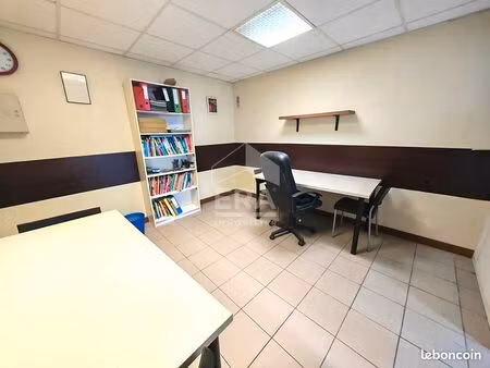 bureaux  local commercial 56 m² marseille