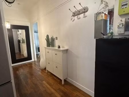 location appartement 3 pièces 45 m² à colombes (92700)