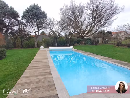 maison sur sous-sol - 5 chambres et +