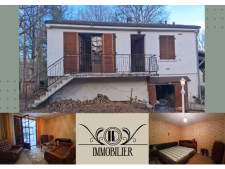 maison 2 chambres sur terrain boisé