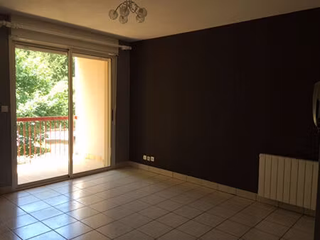 location appartement 2 pièces 31 m² à onet-le-château (12850)