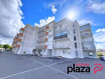 appartement t2 à 500m du marché central