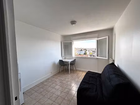 studio 14 m2 proche gare melun