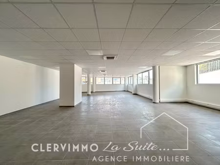 bureaux st menet 13011 marseille - 177.60 m2