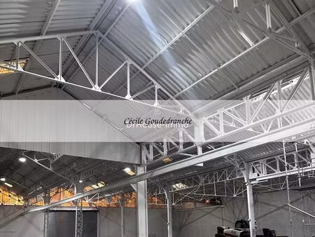 entrepôt et bureau à bassens