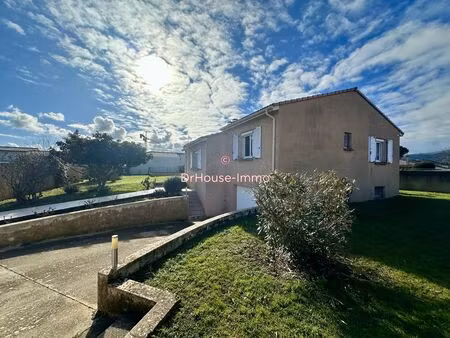charmante maison familiale de 4 pièces avec piscine à bourg-lès-valence