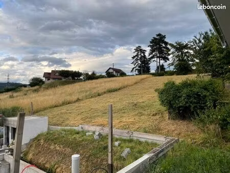 terrain constructible 1400m2