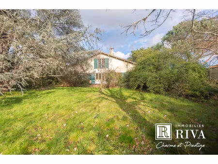 vente maison 6 pièces 160 m² carignan-de-bordeaux (33360)