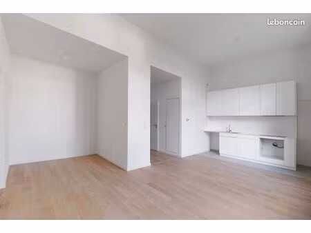 studio neuf rue charretiers