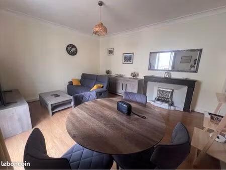 a louer appartement à saint jean de valériscle