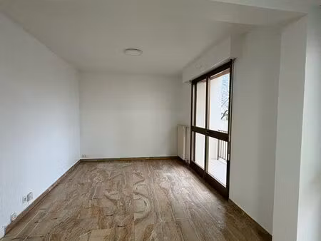 beau 2 pièces avec box