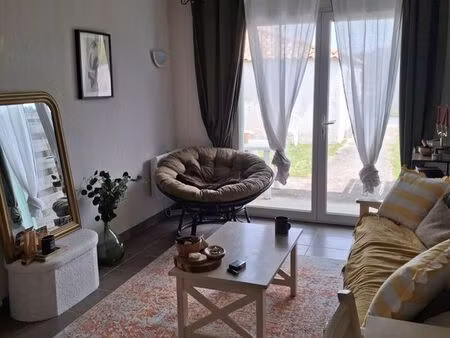 loue a l'année t2 dolus d'oléron