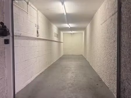 garage/box 26 m² marseille