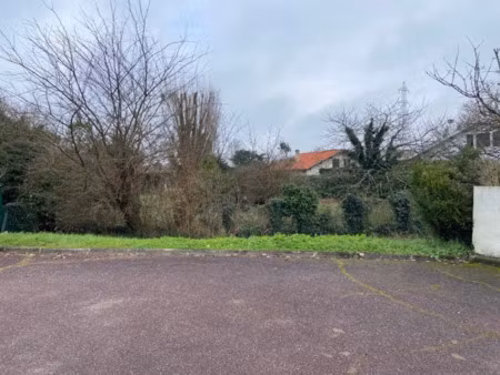 vente terrain 634 m² à dax (40100)  115 000 €